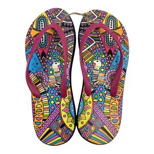 Sakroots Rainbow Wonderlust NWOT Size 8 Flip Flop Sandals